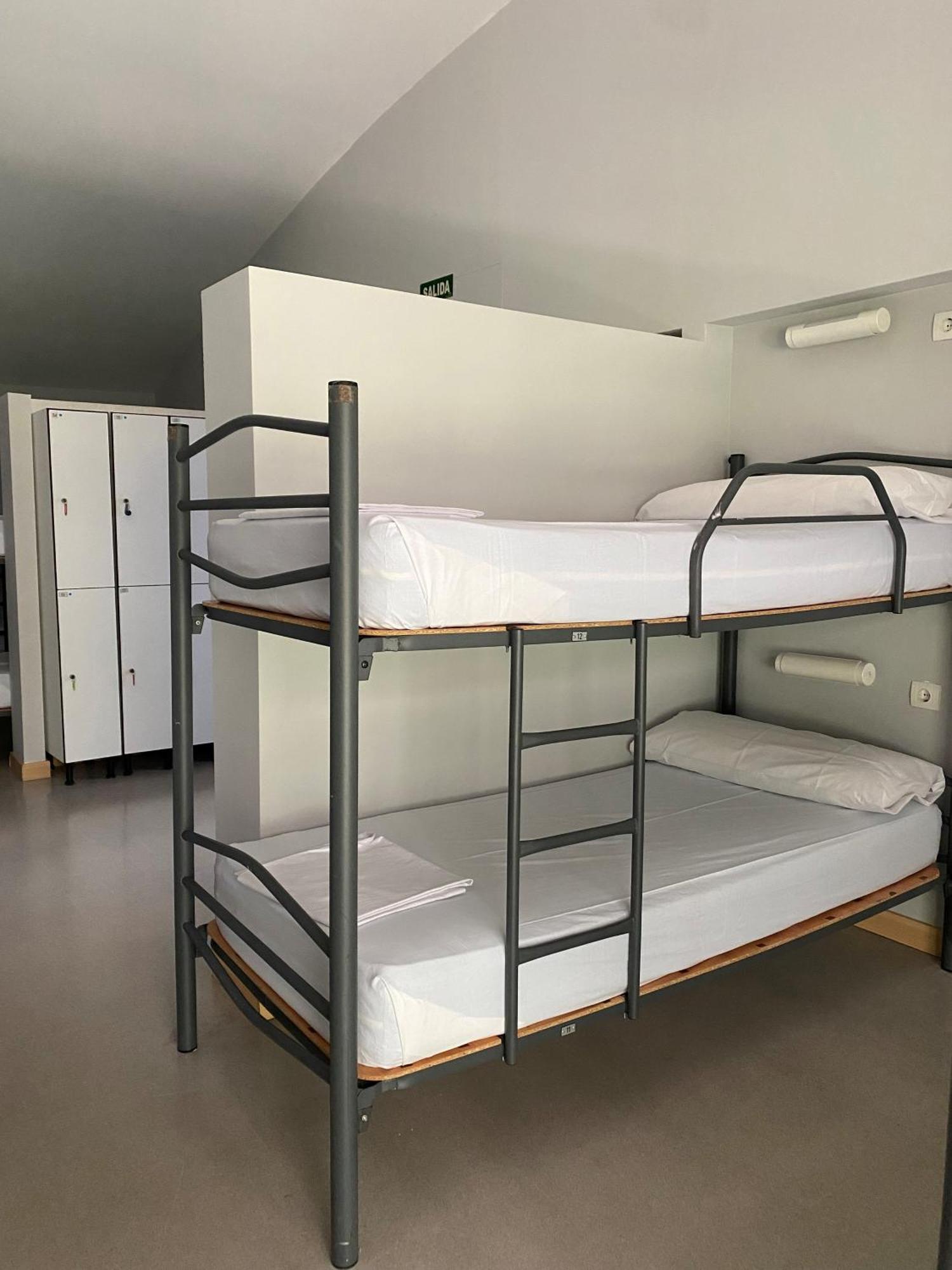 Albergue De Villava Kültér fotó